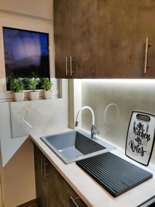 Your Pin -Non- The Rest Trikala  Exterior photo